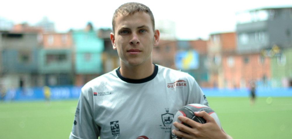 Jovem do Raízes torna-se jogador de Rugby