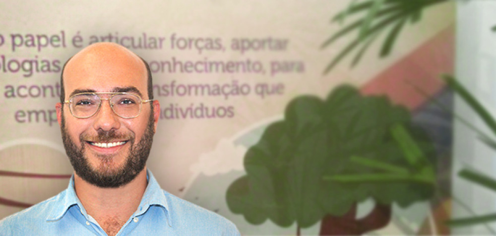 De Professor de teatro a Diretor Executivo