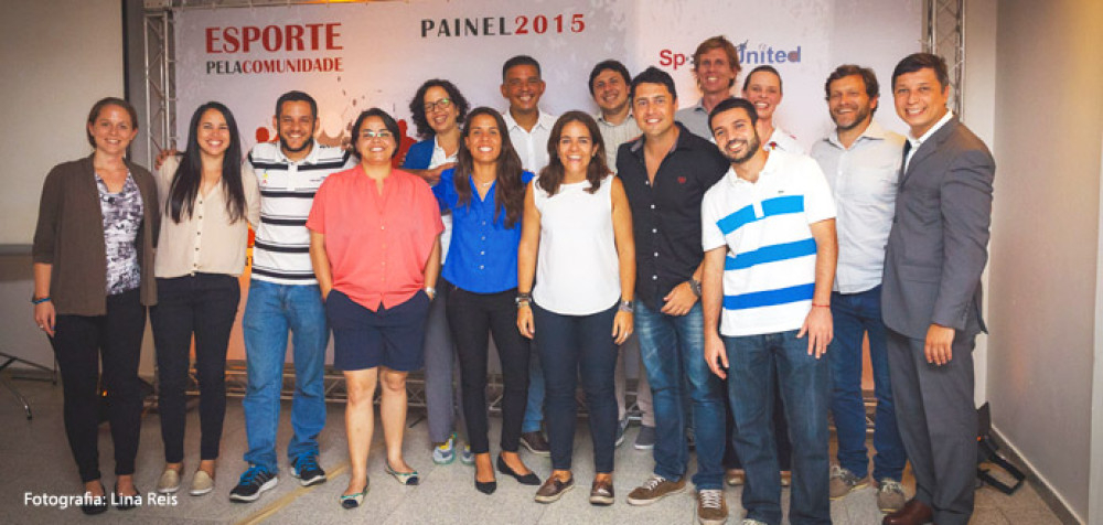 Esporte pela comunidade