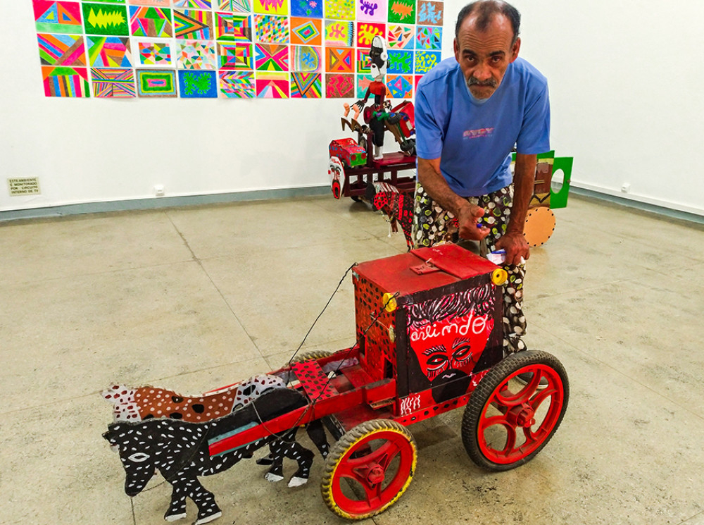 “Minha loucura é ser artista”
