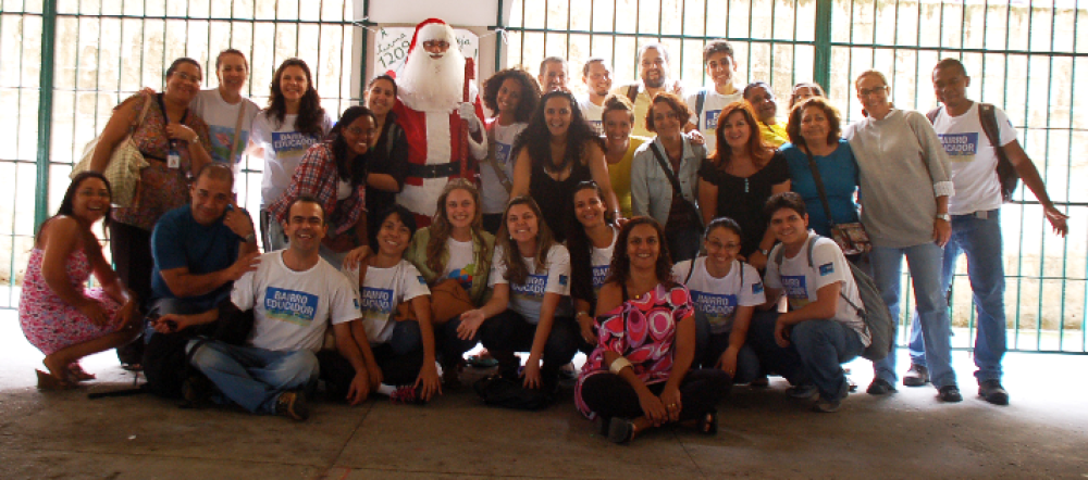 BE Rocinha comemora Natal com distribuição de presentes