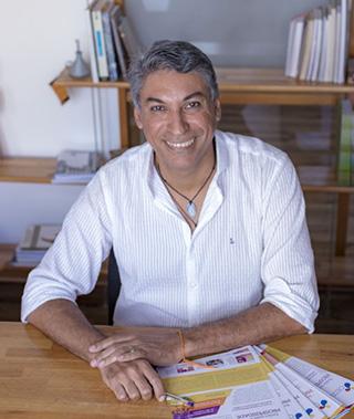 José Cláudio Barros